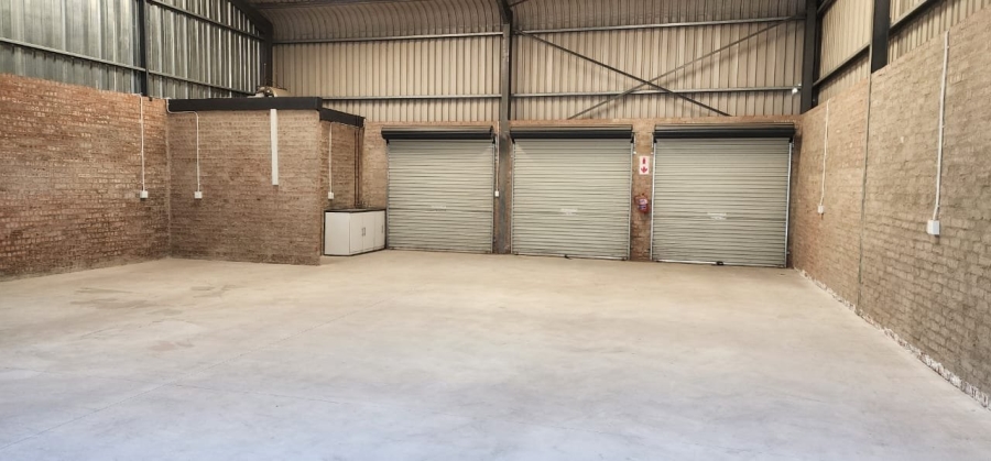 To Let commercial Property for Rent in Pacaltsdorp Western Cape